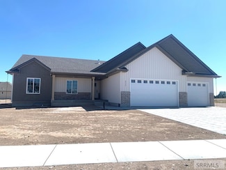2746 Granite Falls Dr, Idaho Falls, ID 83406