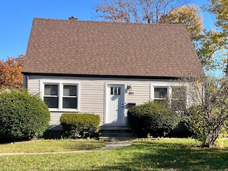 805 S Norbury Ave, Lombard, IL 60148