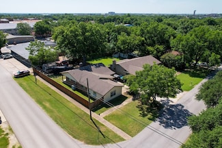 120 N 5th St, Midlothian, TX 76065