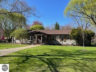 3745 E Mclean Rd, Au Gres, MI 48703