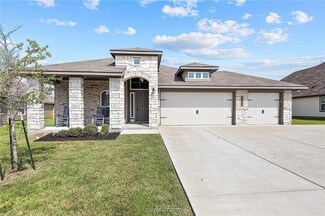 2094 Viva Rd, Bryan, TX 77807