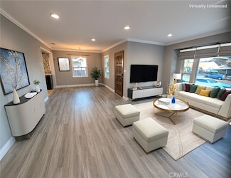 14945 Chatsworth St, Los Angeles, CA 91345