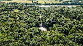 1650 Puryears Bend Rd, Hartsville, TN 37074