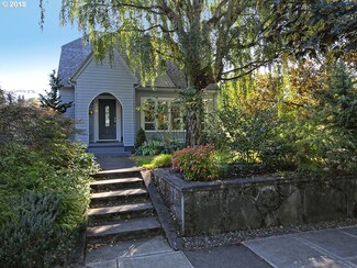 2908 NE 11th Ave, Portland, OR 97212