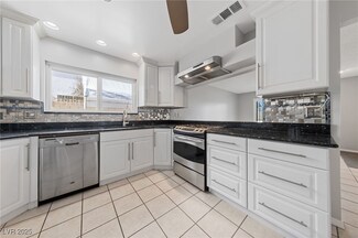4272 E Russell Rd, Las Vegas, NV 89120