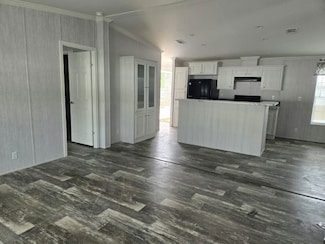 104 Bush Ln Unit 26, Town 'N' Country, FL 33615