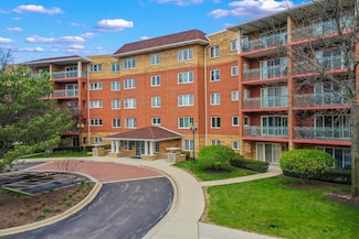 740 Creekside Dr Unit 503D, Mount Prospect, IL 60056