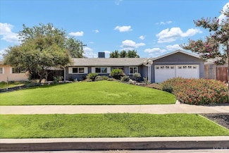 265 E Amber Way, Hanford, CA 93230