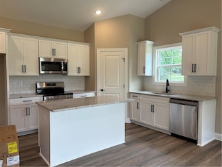 876 Midway School Rd, Winston-Salem, NC 27107