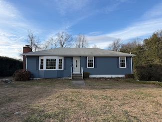 36 Colonial Dr, Prospect, CT 06712