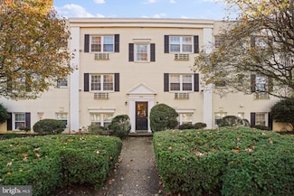 2305 Farrington Ave Unit 1-101, Alexandria, VA 22303