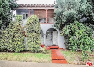 8761 Cashio St, Los Angeles, CA 90035