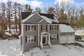 26 Jefferson St, Derry, NH 03038
