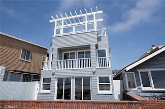 2014 The Strand, Hermosa Beach, CA 90254
