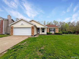 240 Barrington Dr, Saint Peters, MO 63376