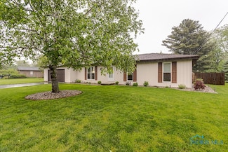510 N Wintergarden Rd, Bowling Green, OH 43402