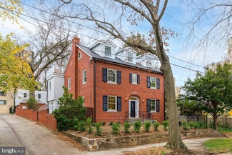 2717 38th St NW, Washington, DC 20007