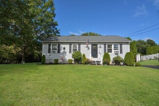 10 Jaime Lynn Ln, Swansea, MA 02777