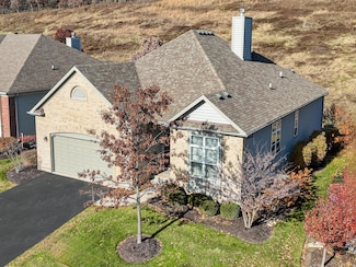 112 Lake Vista Cir, Fontana, WI 53125