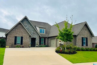 415 Griffin Park Ln, Birmingham, AL 35242