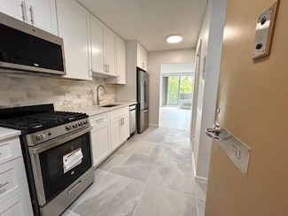 44 Washington St Unit 713, Brookline, MA 02445