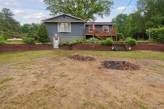 3889 Burnside Rd, Otter Lake, MI 48464
