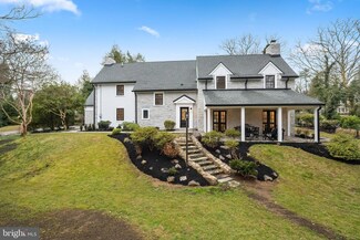 296 S Aberdeen Ave, Wayne, PA 19087