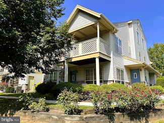 1810 Foxmeadow Cir Unit CONDO 1810, Royersford, PA 19468