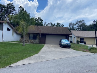 3 Fairwoods Ct, Homosassa, FL 34446