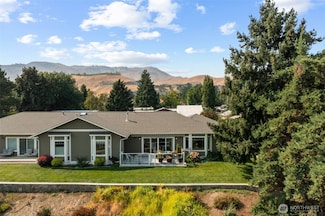 1601 Maiden Ln Unit E102, Wenatchee, WA 98801