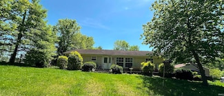 4909 County Road 1375, Jasonville, IN 47438