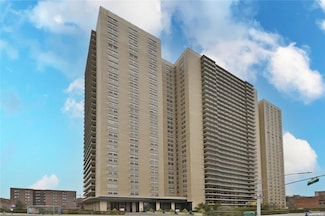 110-11 Queens Blvd Unit 8H, Forest Hills, NY 11375