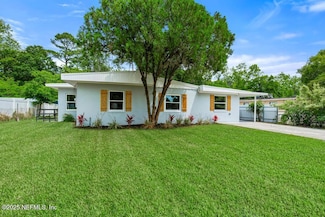 3445 Eve Dr E, Jacksonville, FL 32246