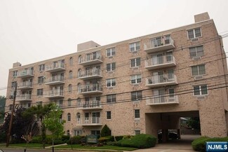 446 Passaic St Unit 5D, Hackensack, NJ 07601