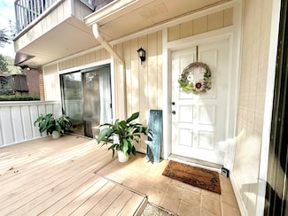 2965 Shamrock N Unit K 40, Tallahassee, FL 32309