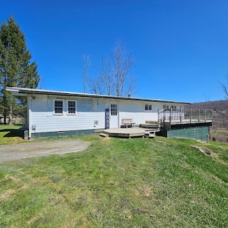 1124 Jemison Rd, Westfield, PA 16950