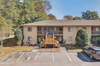 3639 Saint Johns Ct Unit B, Wilmington, NC 28403