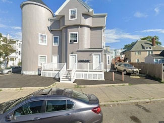662-664 Western Ave, Lynn, MA 01905