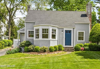28 Sound Beach Ave, Old Greenwich, CT 06870