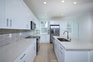 6045 Fairfax Dr, Eastvale, CA 92880