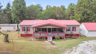 219 Chestnut Cir, La Follette, TN 37766