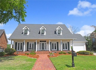 3805 Lake Providence Dr, Harvey, LA 70058