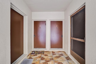 4040 N Hills Dr Unit 2, Hollywood, FL 33021
