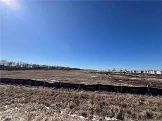 4070 W 201st Terrace, Stilwell, KS 66085