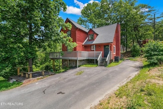 3059 Engle Town Rd, Sevierville, TN 37862