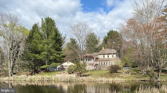 420 Edison Furlong Rd, Doylestown, PA 18901