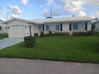 1590 SW 14th Ave, Boynton Beach, FL 33426