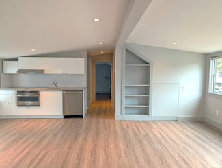 15 Myrtle Ave Unit 10A, Westport, CT 06880