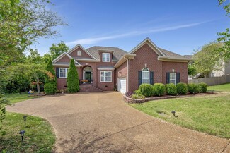804 Century Oak Ct, Nashville, TN 37211