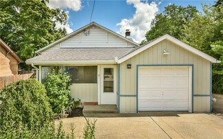 8 Crest Dr, Indianola, PA 15051